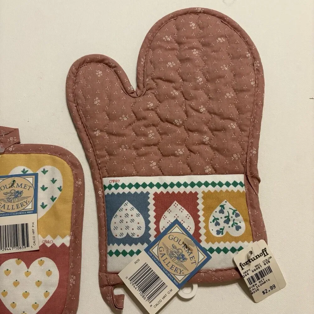 Pot Holder Mitt NOS Fortunoff Cottagecore Country Retro Pink Quilted Hearts 80s
